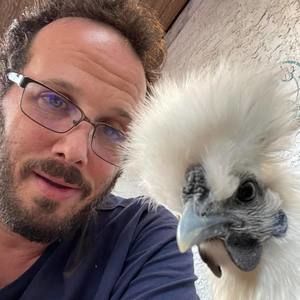 Meet your Posher, Adam